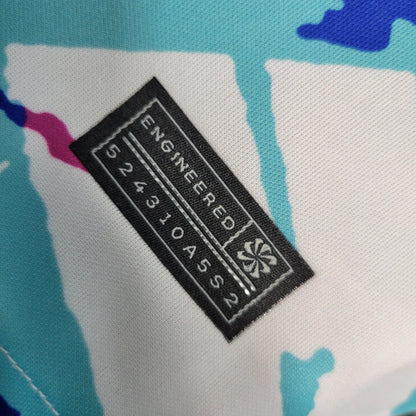 Barcelona 2023-as limitált mez