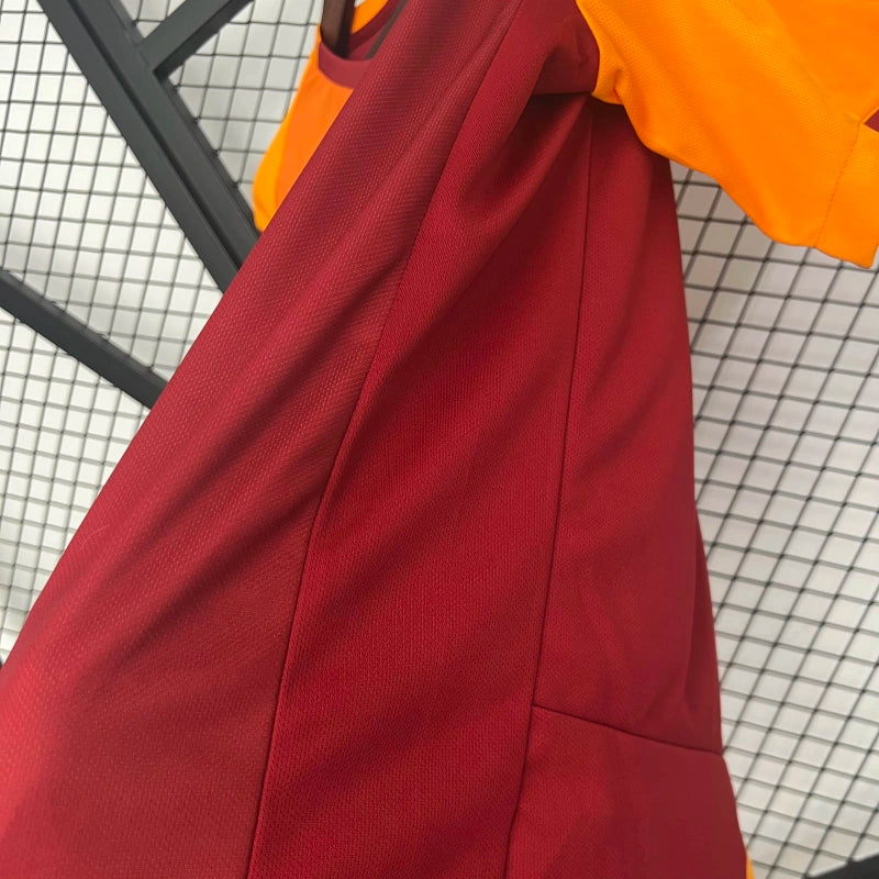 Galatasaray 2025-ös hazai mez