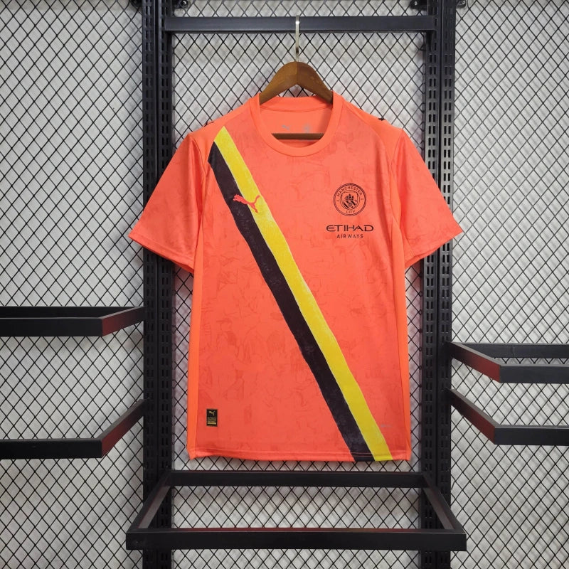 Czwarta koszulka Manchesteru City na 2025 rok 