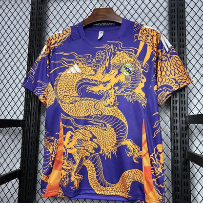 Real Madrid 2024-es limitált mez