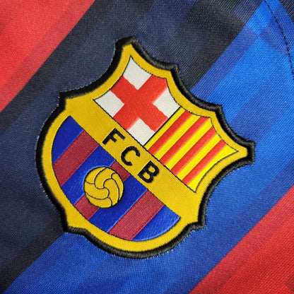 Barcelona domowa koszulka z 2022 roku 