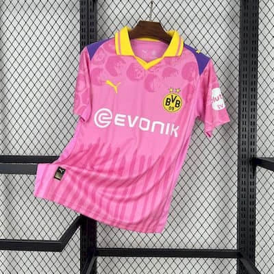 Trzecia koszulka Borussii Dortmund na 2025 rok 