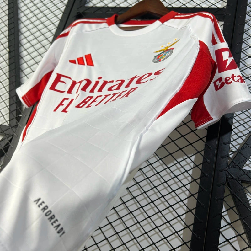 SL Benfica 2025-ös vendég mez